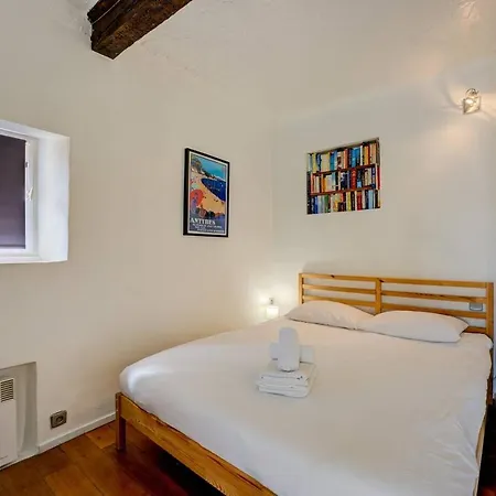 Апартаменты Top Floor Duplex Apt/rooftop Views/mins To Beach